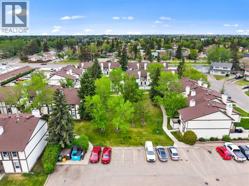#9 3200 60 Street NE - 42