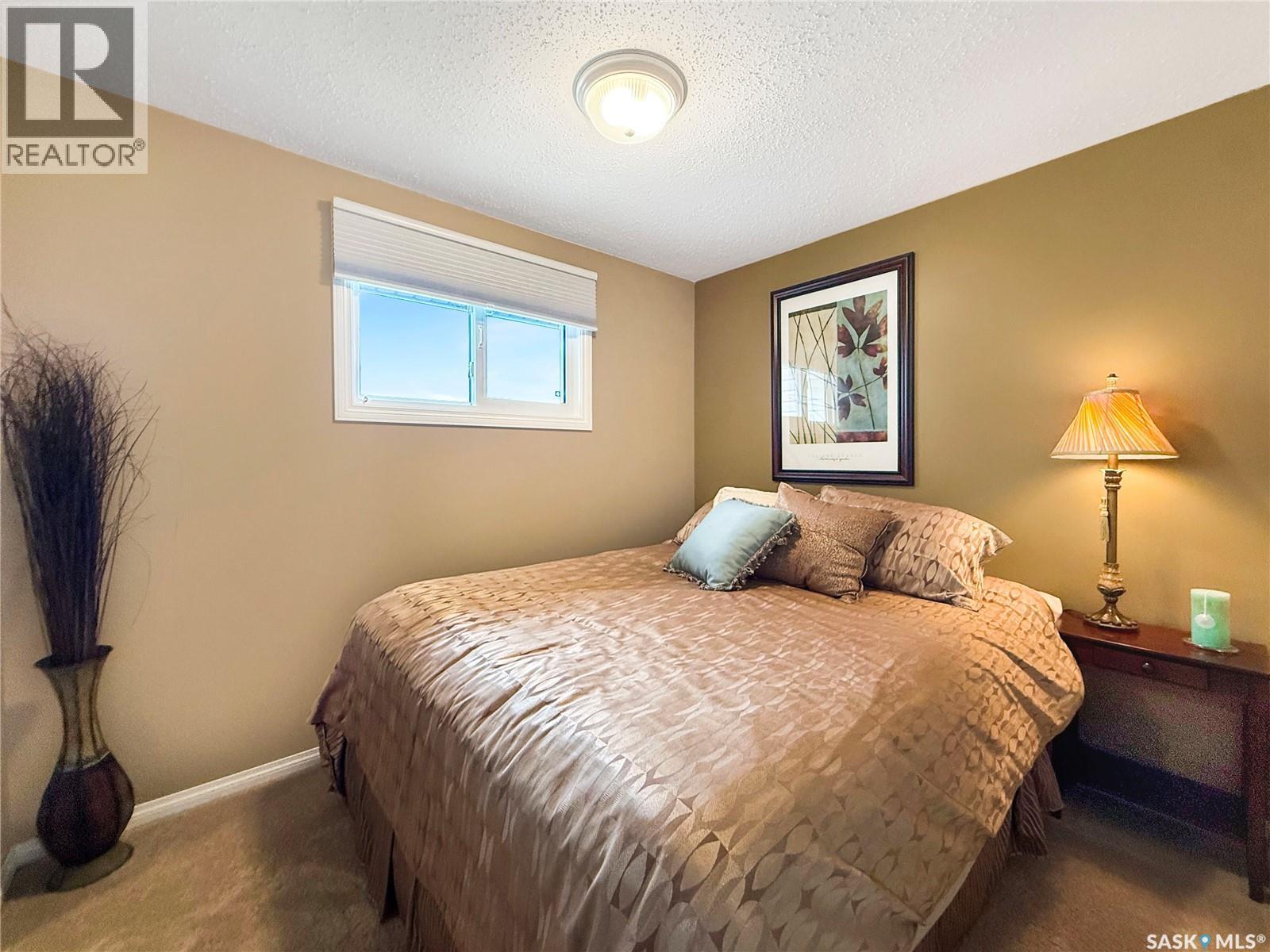 48 Lakeview DRIVE - 24