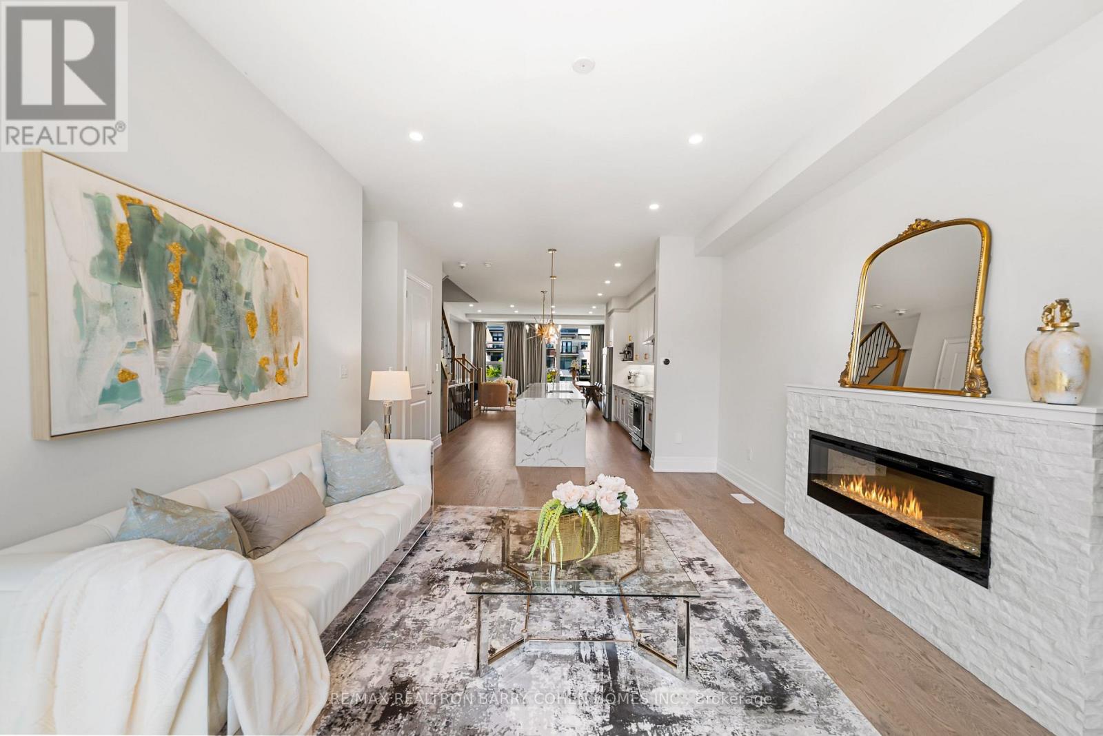 8 HERIOT PLACE - 11