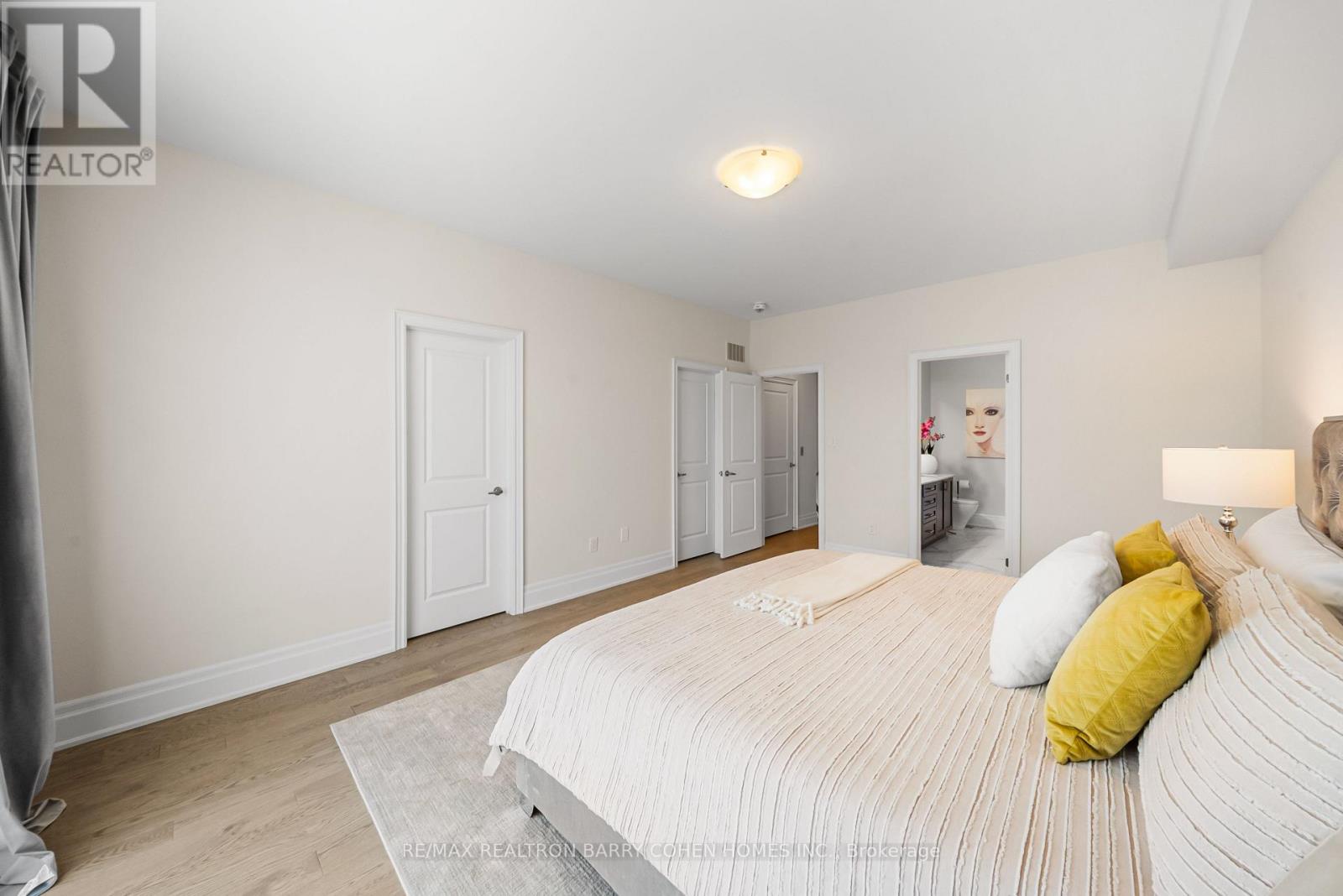 8 HERIOT PLACE - 26
