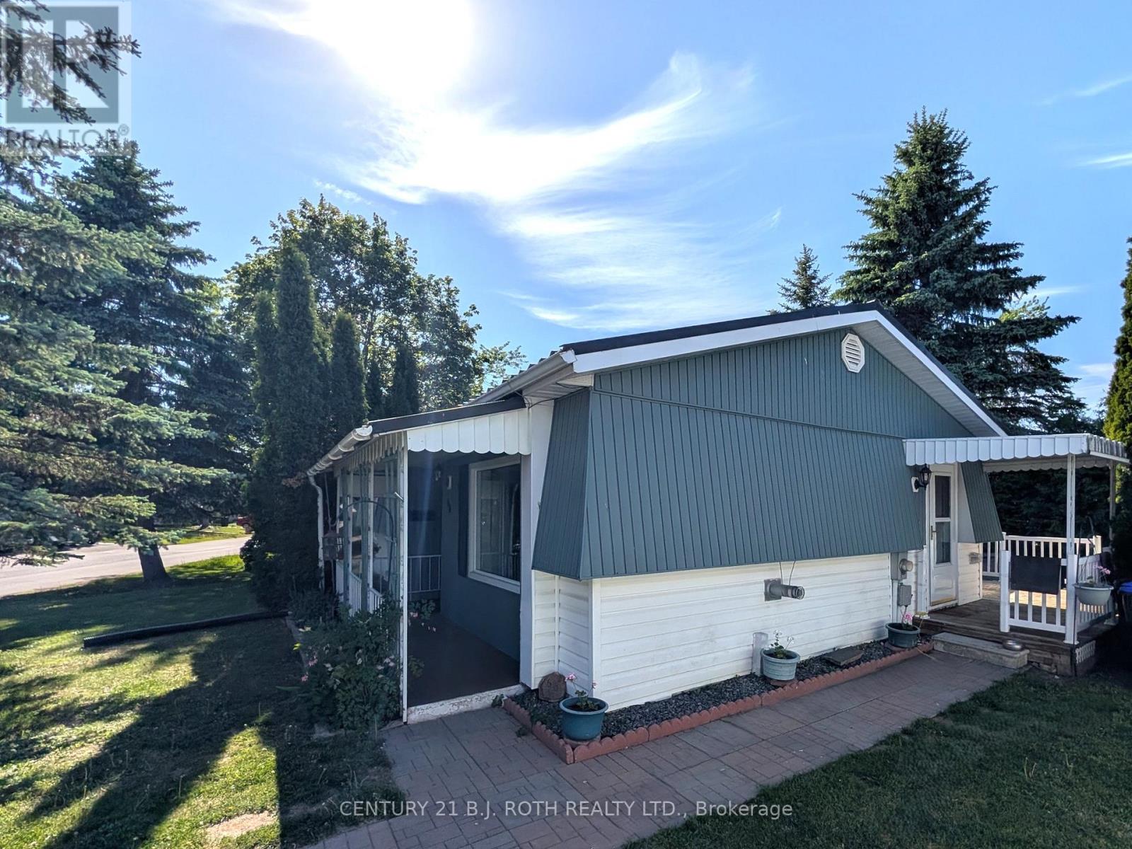 66 LINDEN LANE - 20