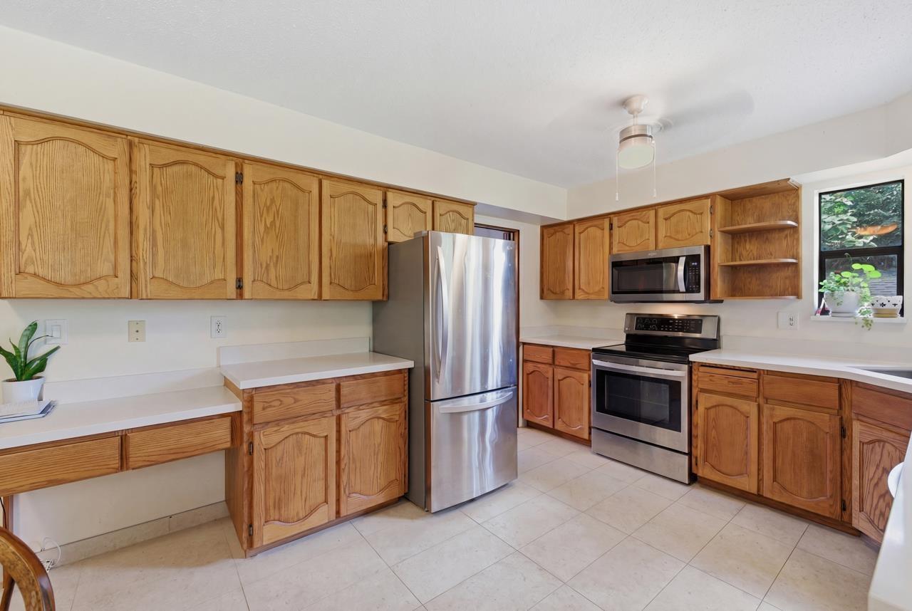 2161 153A STREET, Surrey