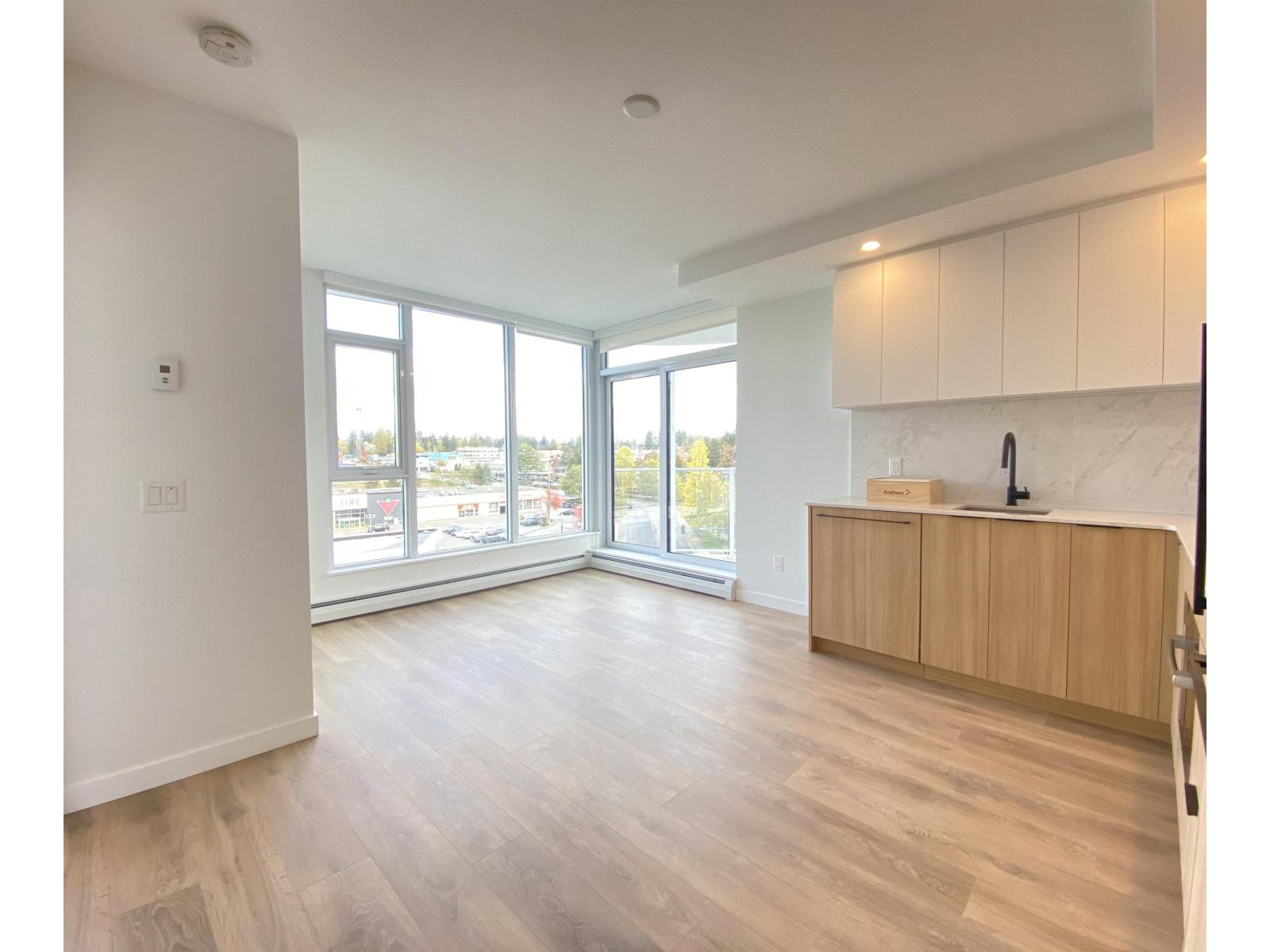 2 Bed, 2 Bath Apartment for Rent in Surrey – 602 13685 102 AVENUE, Surrey – MLS# R3132913 - Image 4