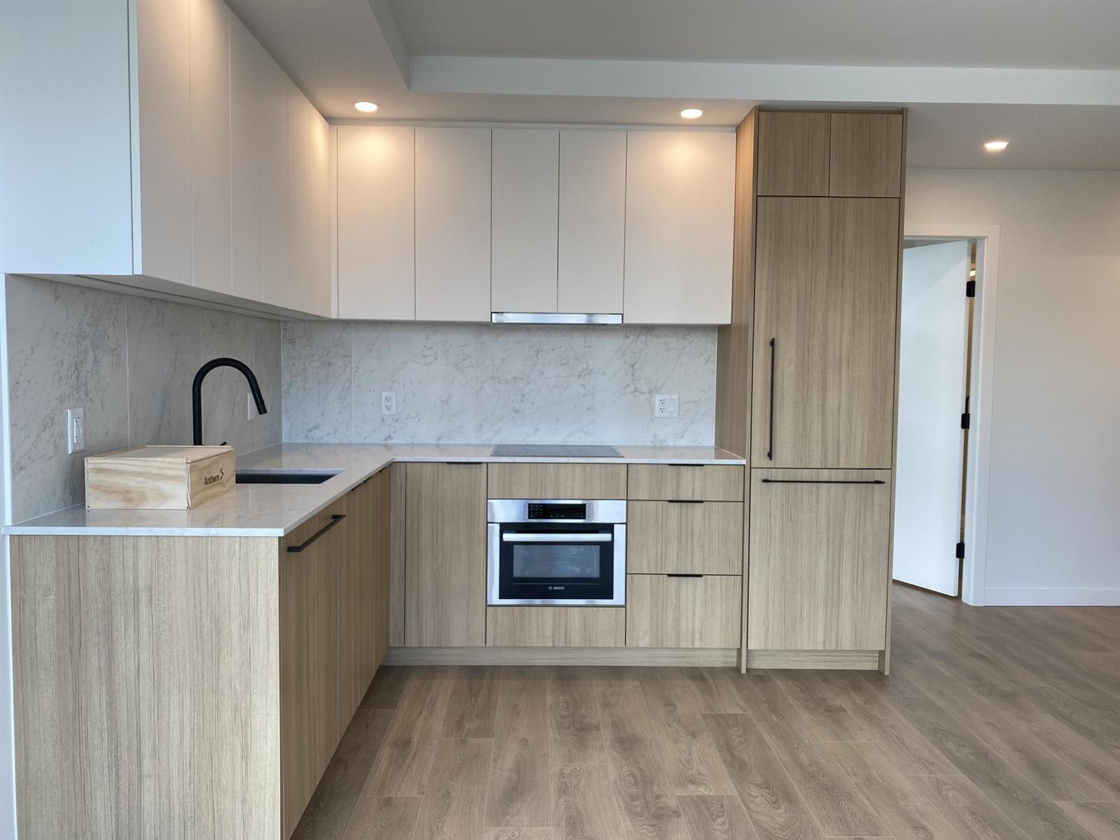 2 Bed, 2 Bath Apartment for Rent in Surrey – 602 13685 102 AVENUE, Surrey – MLS# R3132913 - Image 6