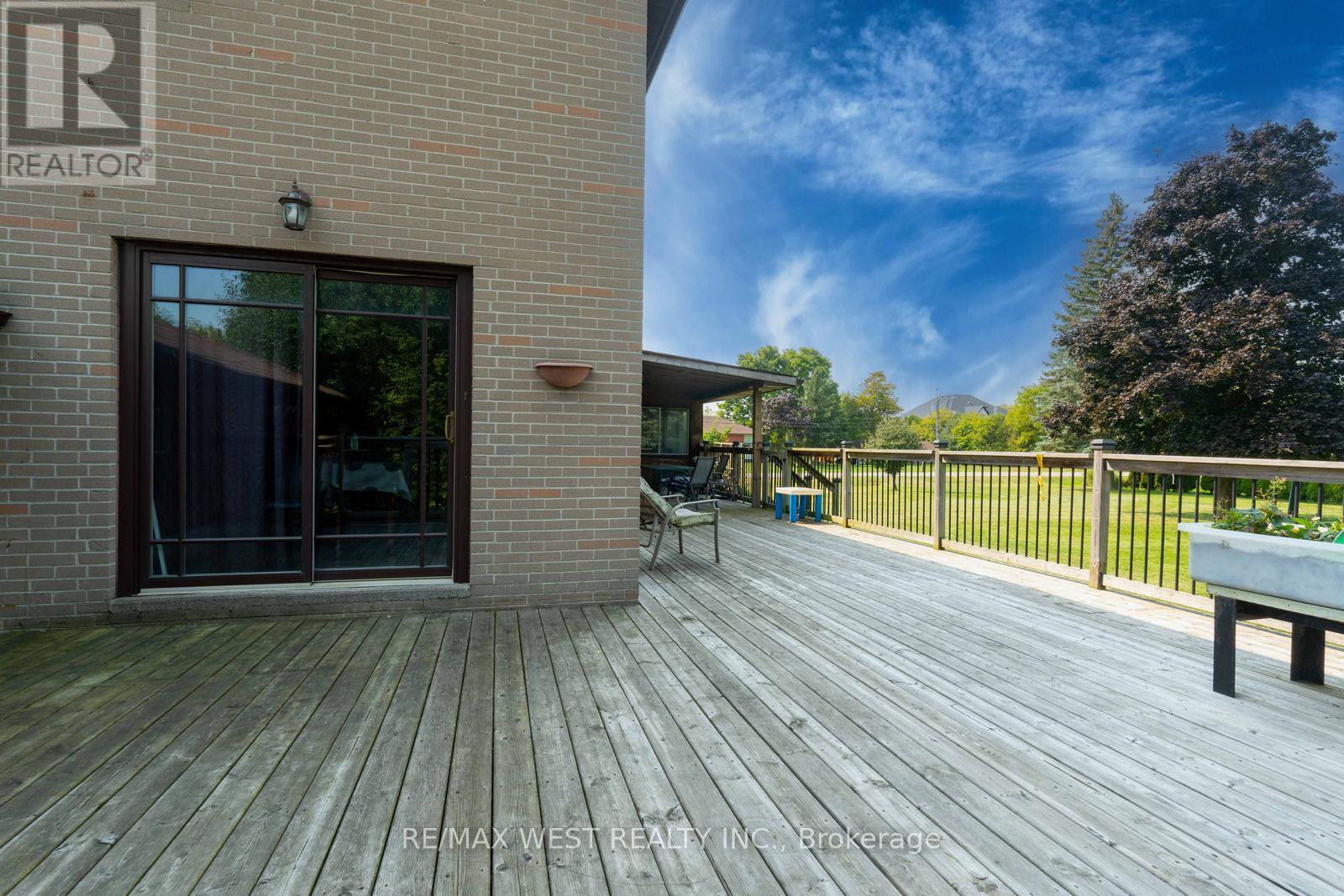 45 MARYSFIELD DRIVE - 30