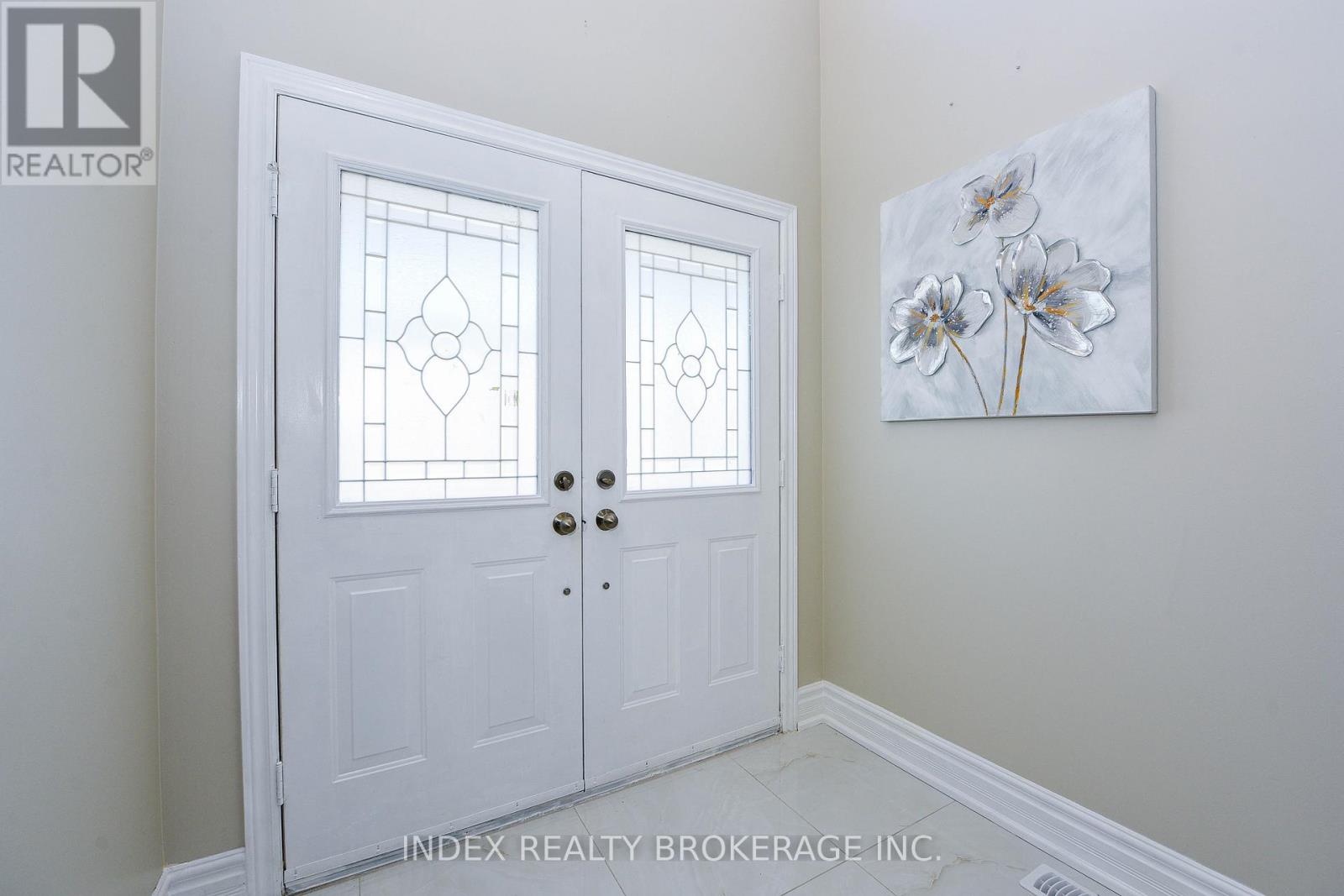 10 LEOPARD GATE - Image 2
