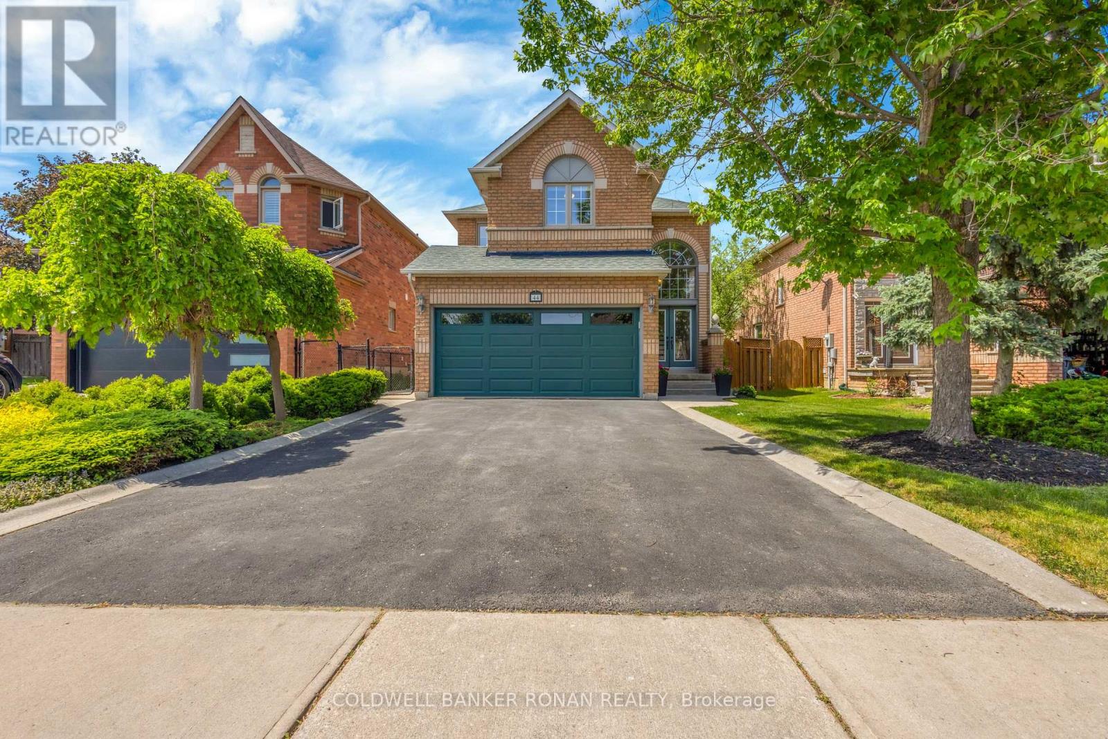 44 BACCARAT CRESCENT - Image 3