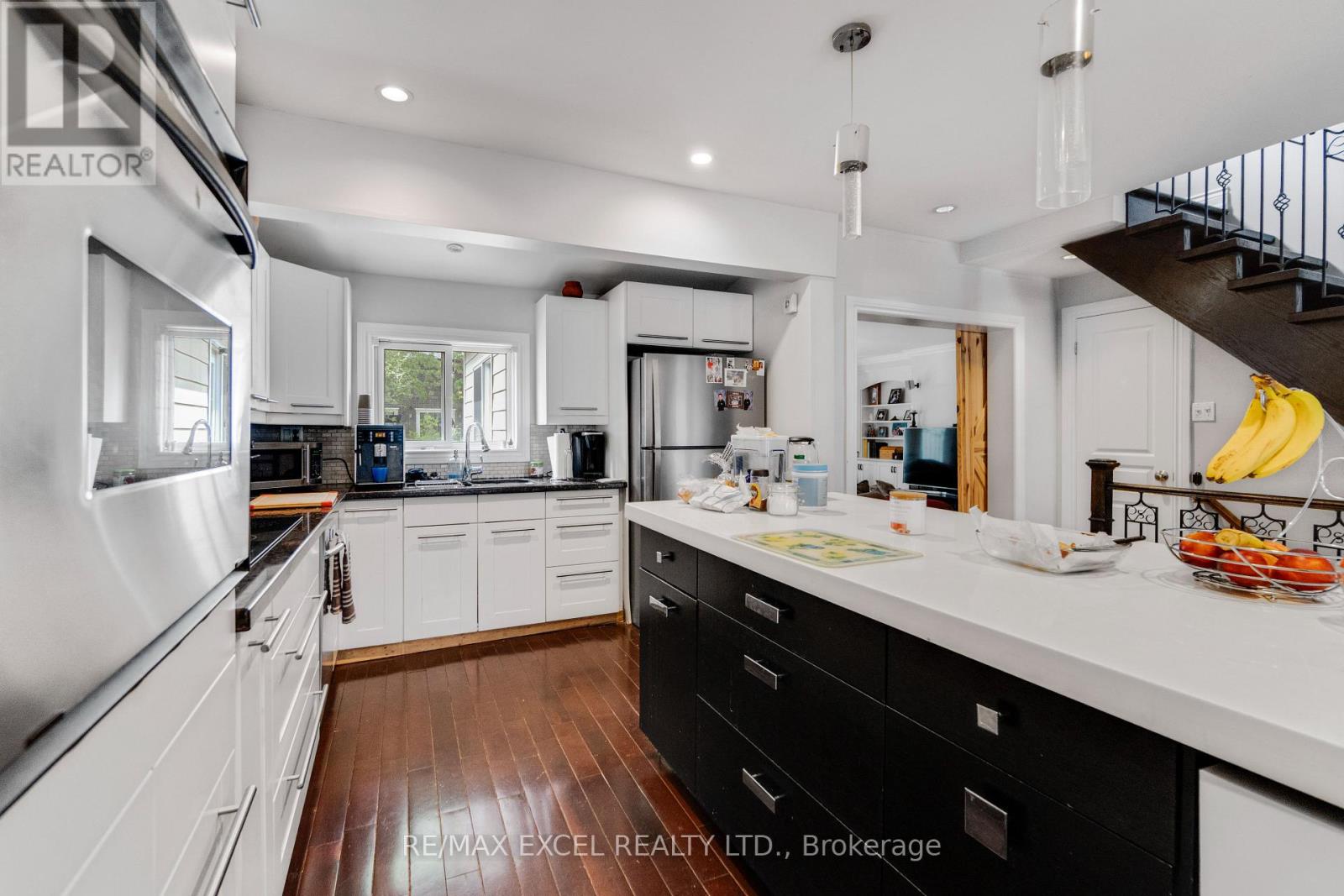 381 NIAR AVENUE - 10