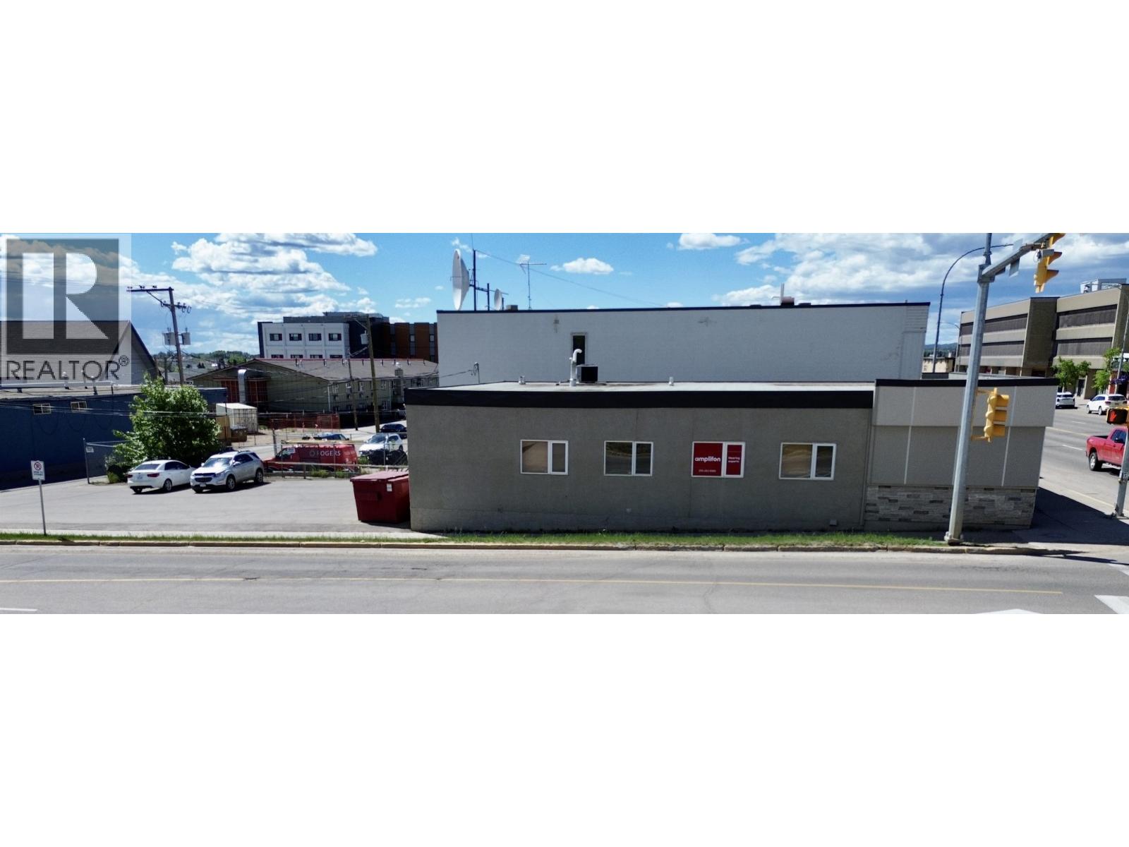 9807 100 AVENUE, Fort St. John — photo 2