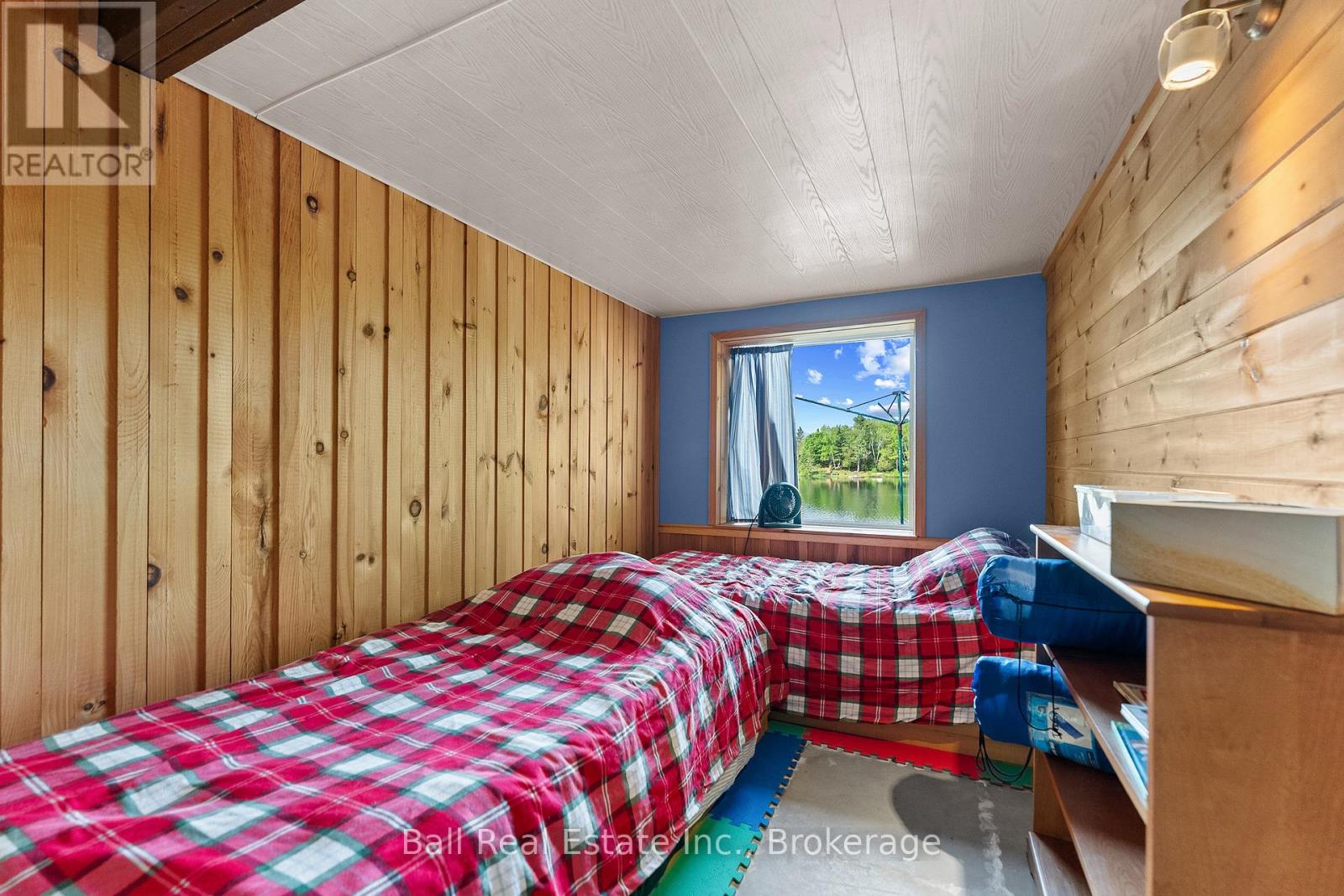 29 SIDDON LAKE PLACE - 32