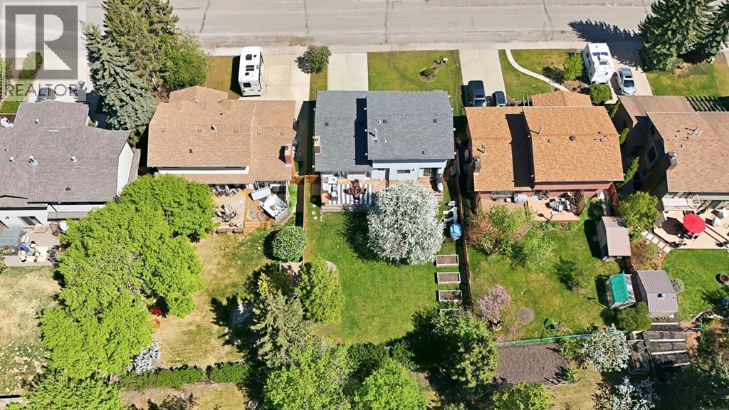 75 Hill Crescent - 40