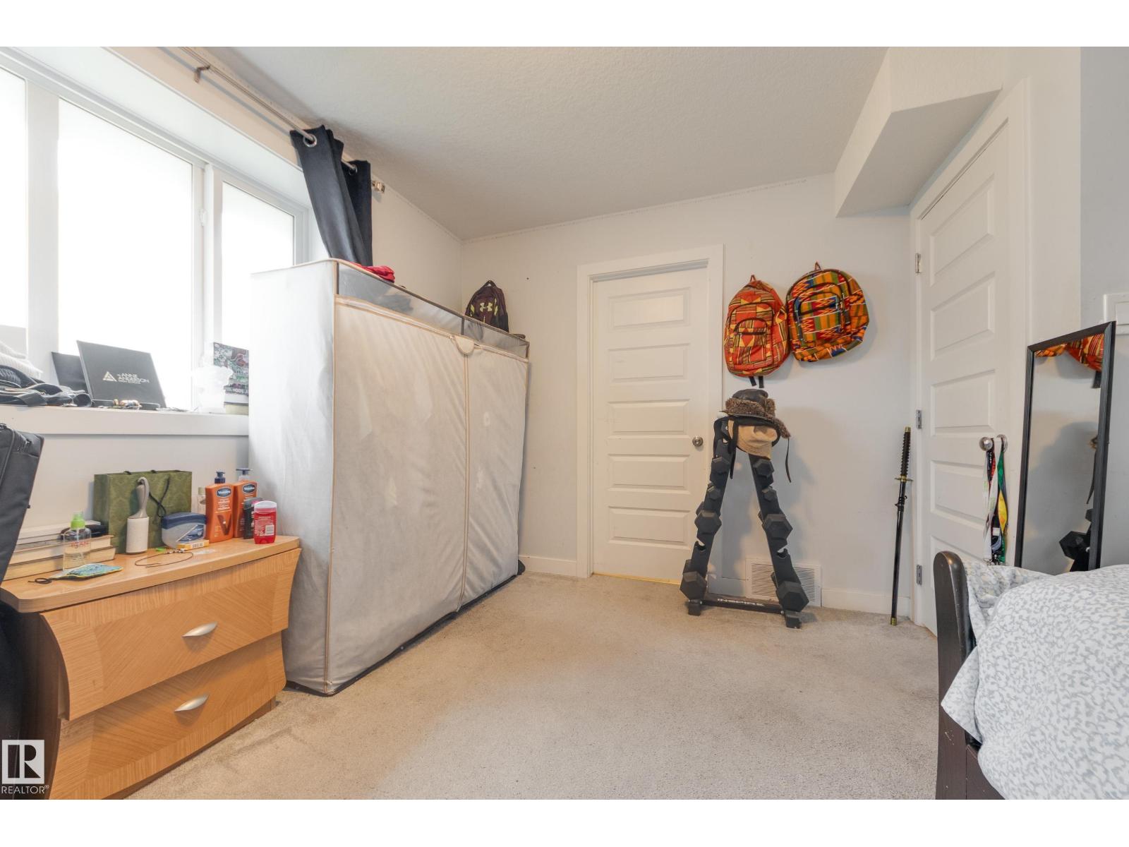 #66- 723 172 ST SW - 14