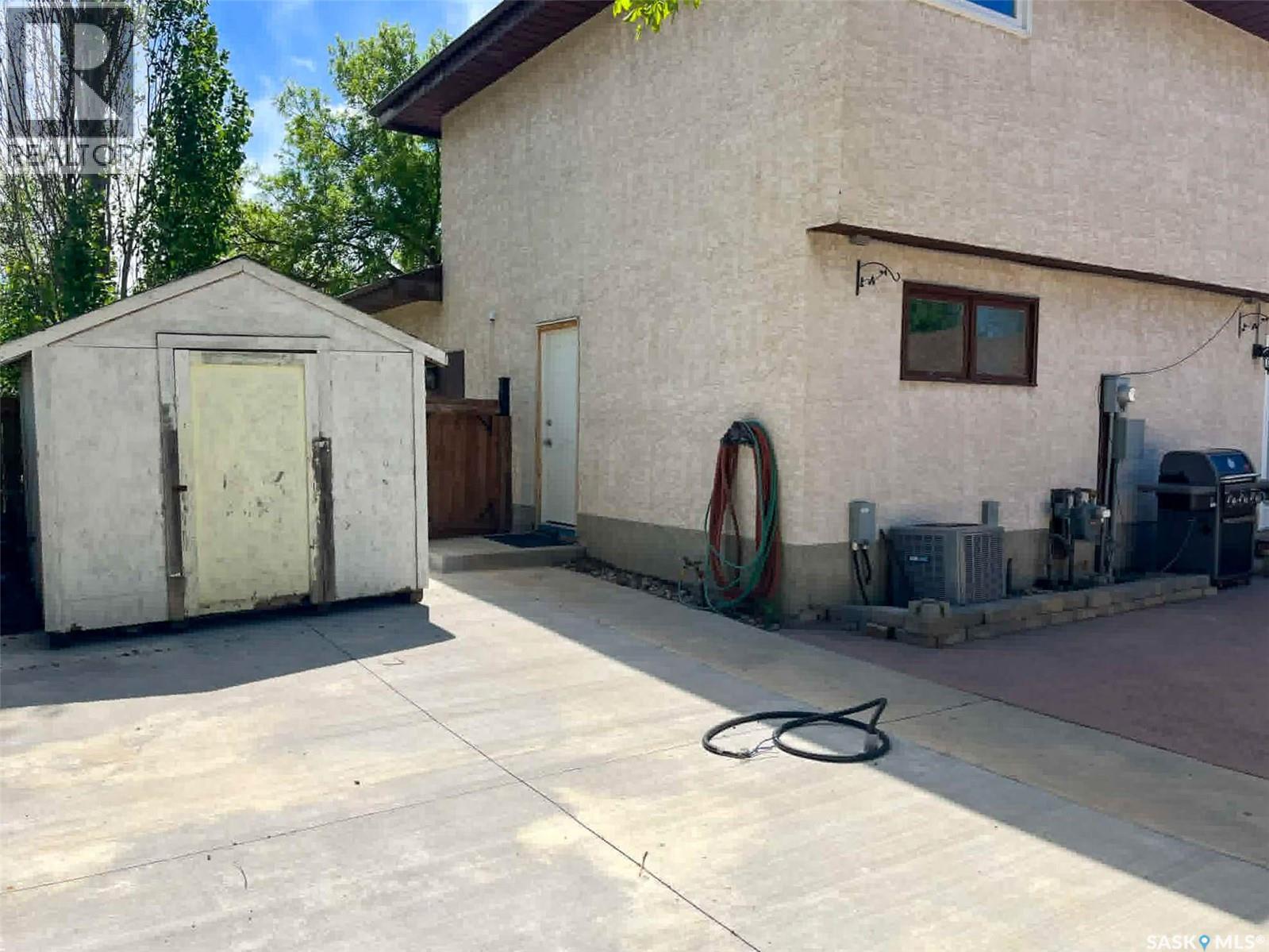 6402 Dalgliesh DRIVE - 33