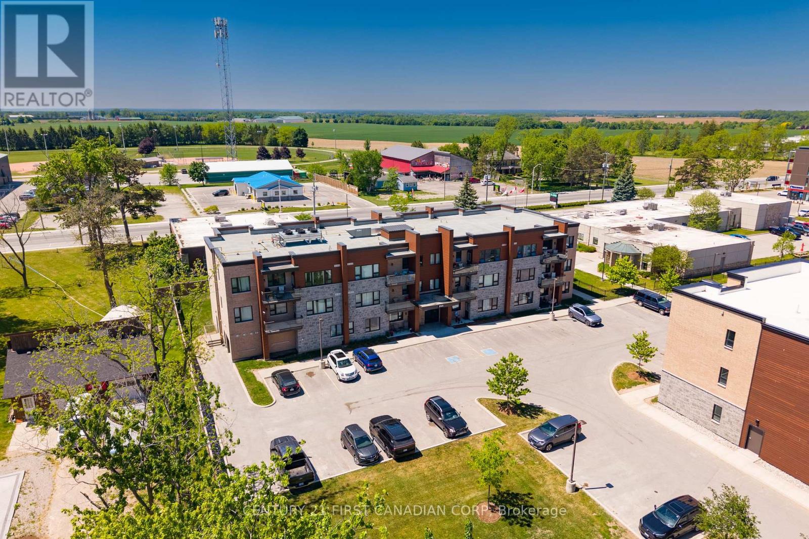 #104 263 BUTLER STREET - Image 2