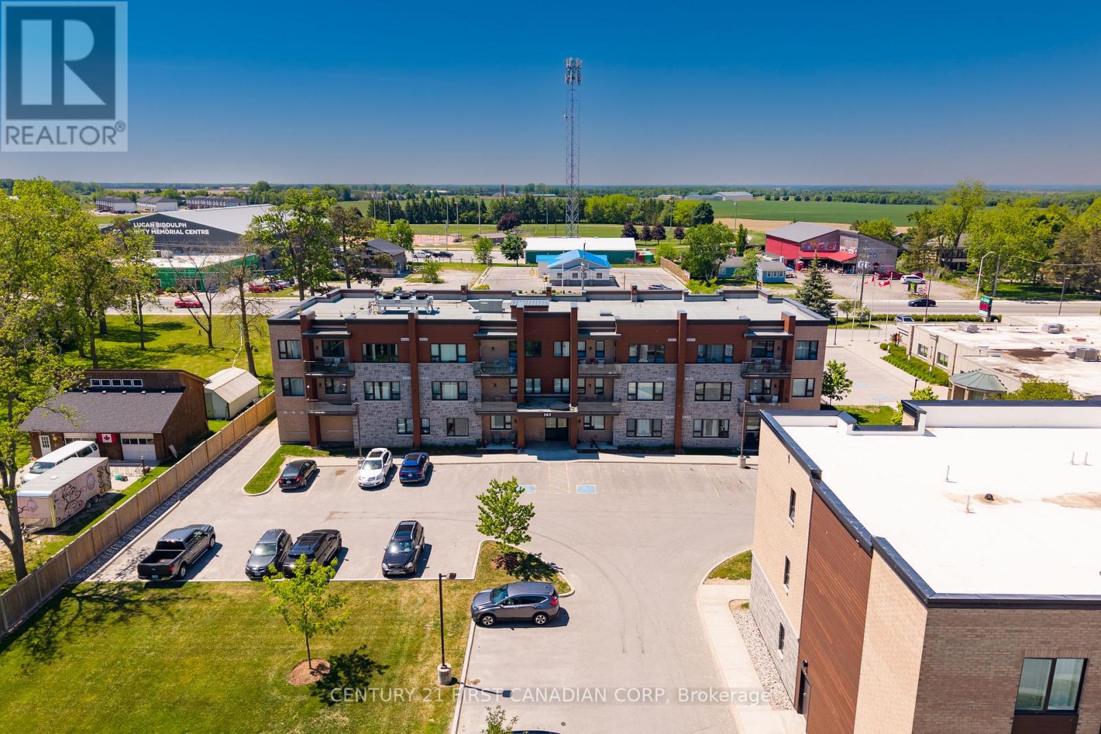 #104 263 BUTLER STREET - Image 3
