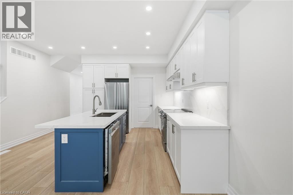 112 FORKS Road E - 10