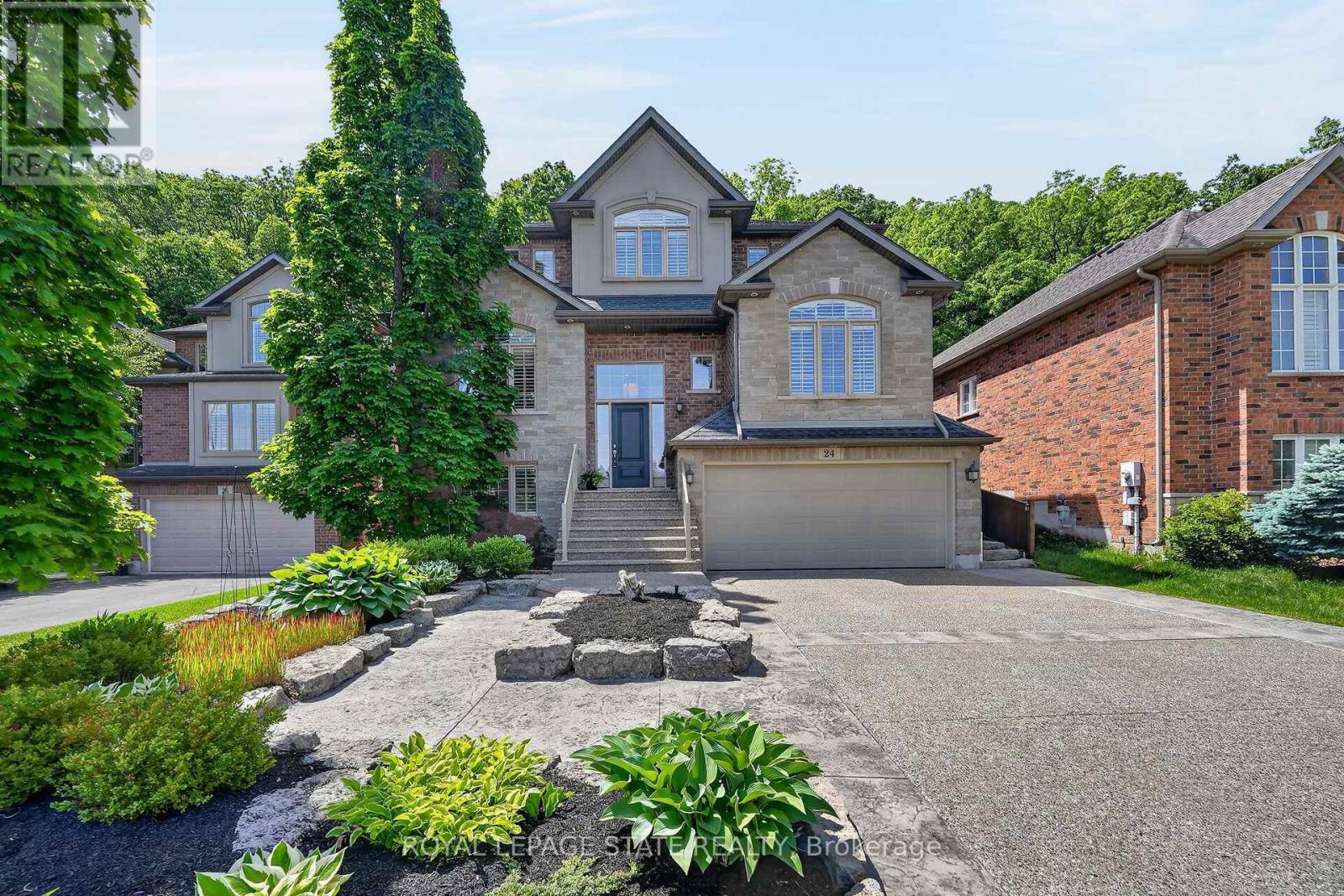 24 HEATHCOTE COURT - 9