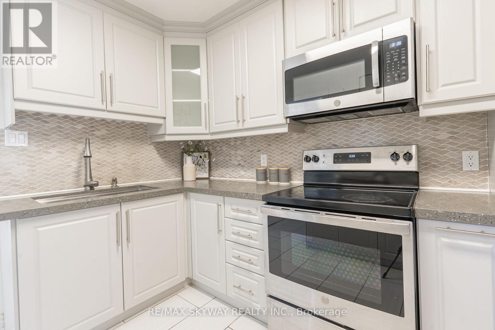 5328 HOUCK DRIVE - 15