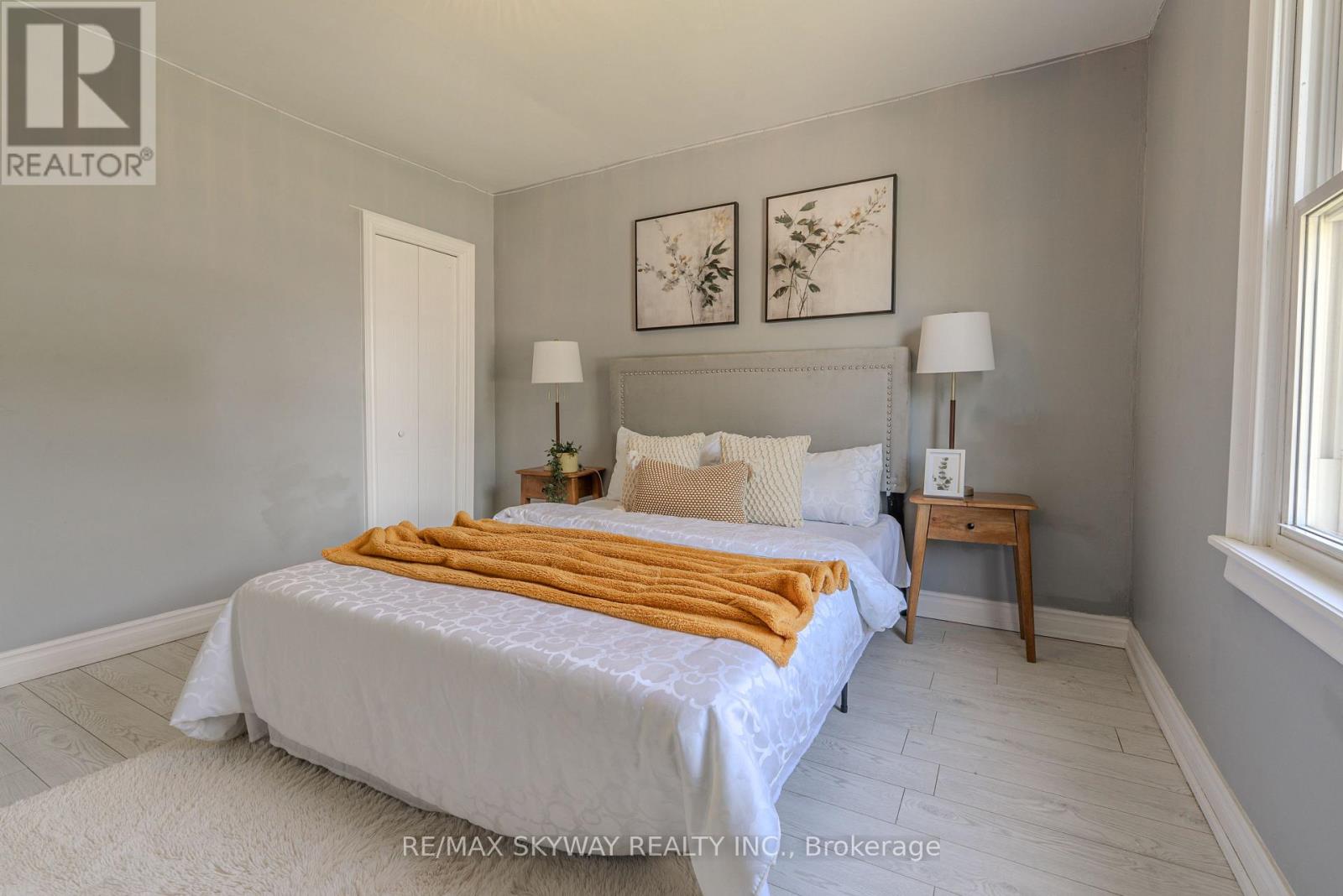 5328 HOUCK DRIVE - 23