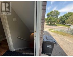 689 College Avenue W, Guelph, ON N1G2Y2 Photo 25