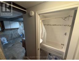 689 College Avenue W, Guelph, ON N1G2Y2 Photo 31