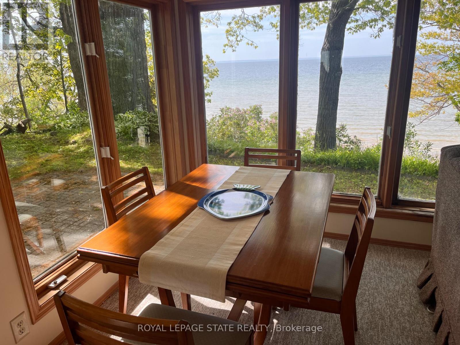 689 SANDY BAY ROAD - 22