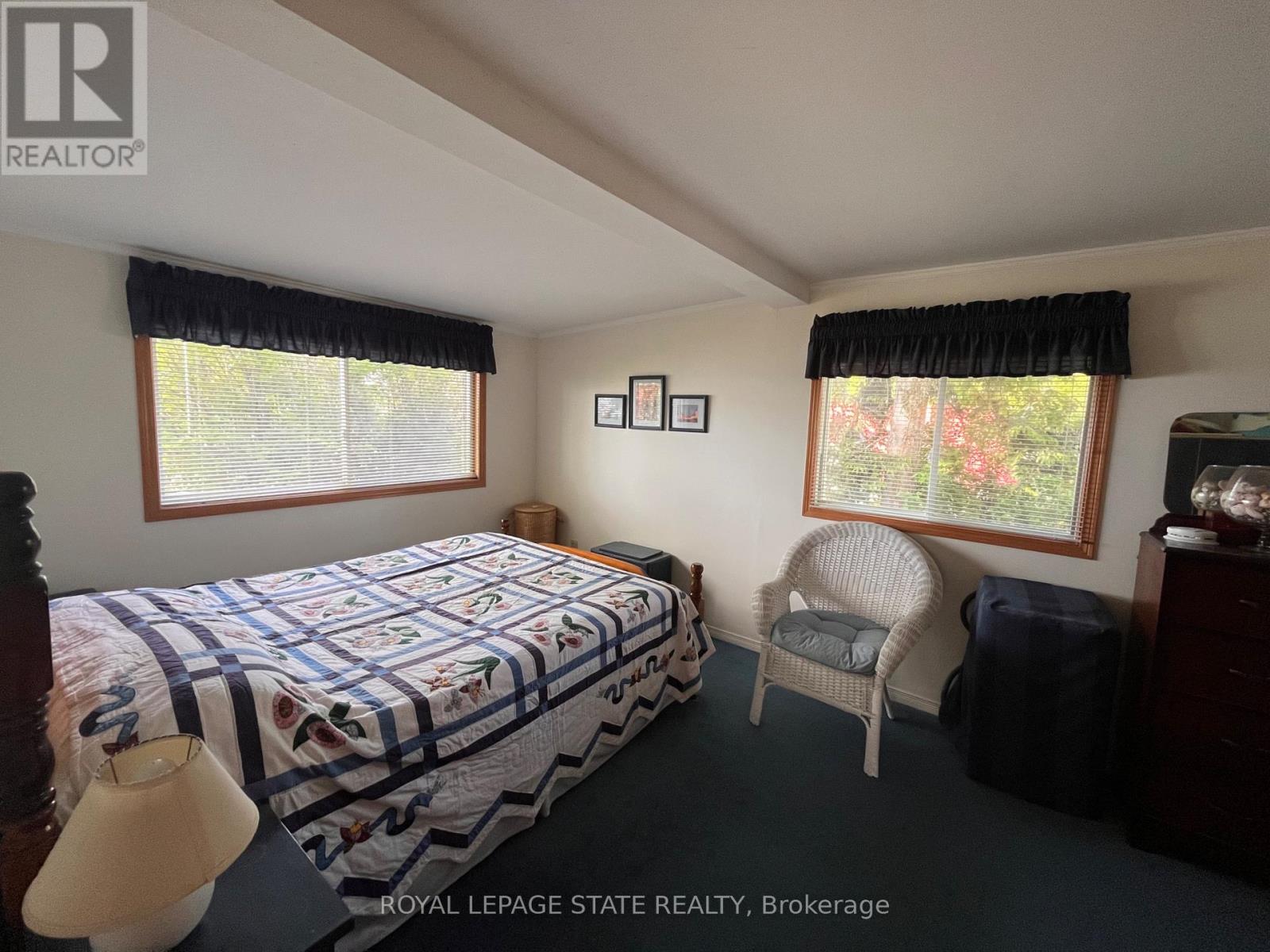 689 SANDY BAY ROAD - 27
