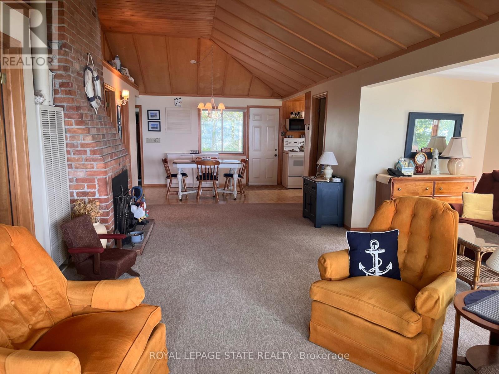 689 SANDY BAY ROAD - 30