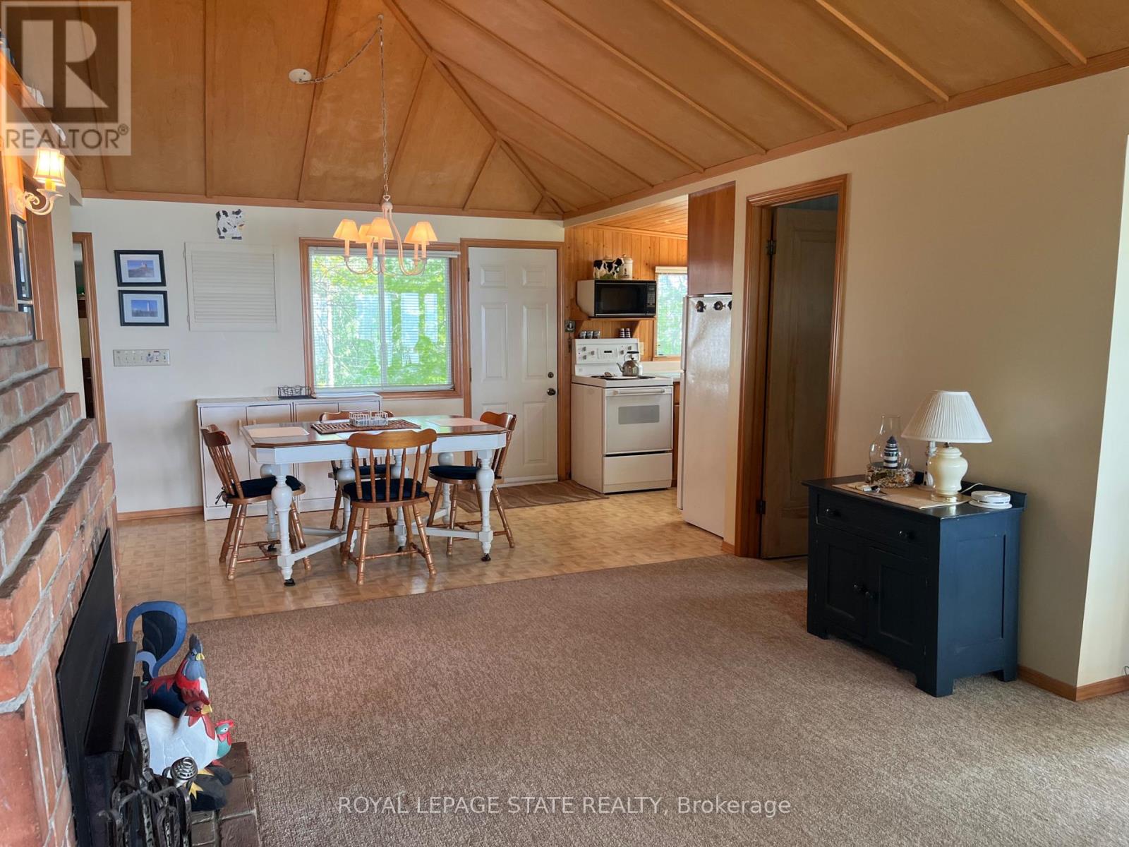 689 SANDY BAY ROAD - 31