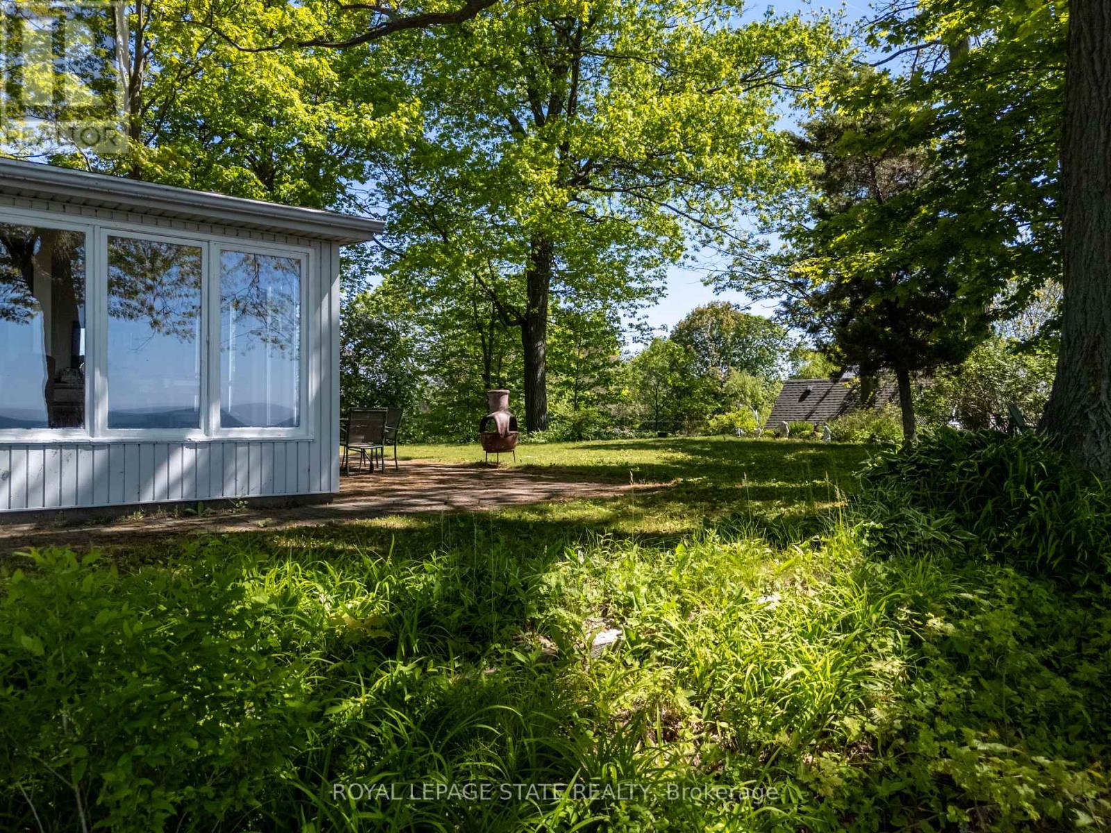 689 SANDY BAY ROAD - 34