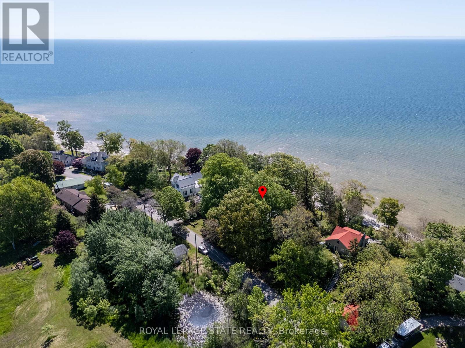 689 SANDY BAY ROAD - 35