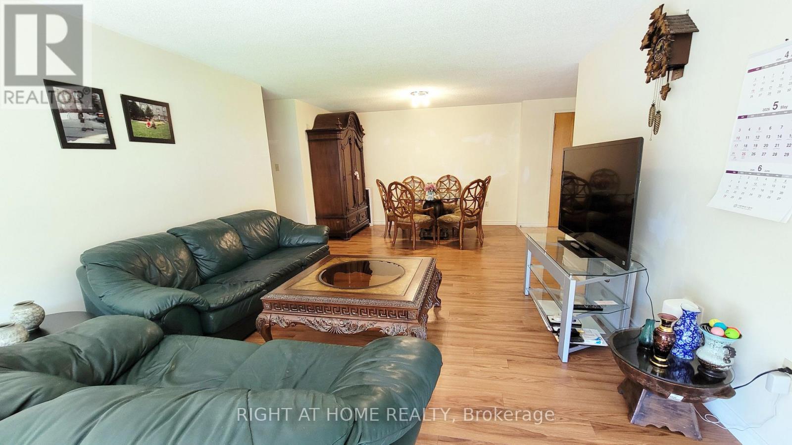 #302 55 BLUE SPRINGS DRIVE - 7