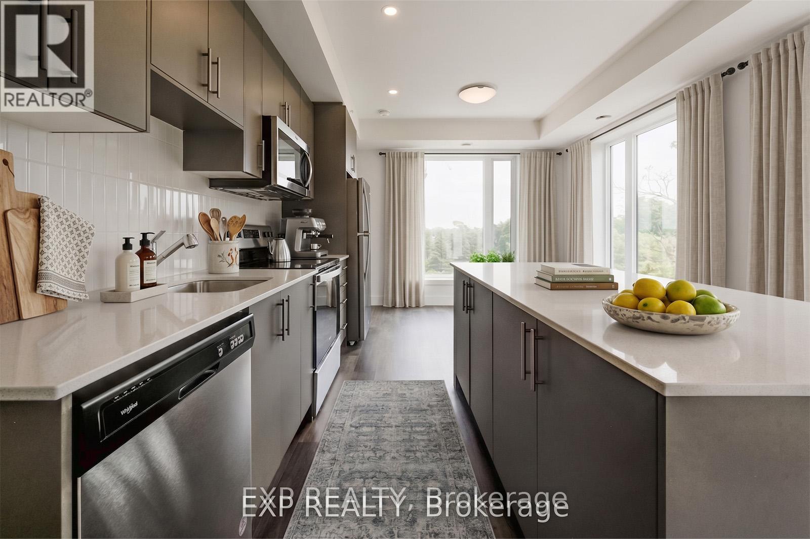 #516 103 ROGER STREET - 13