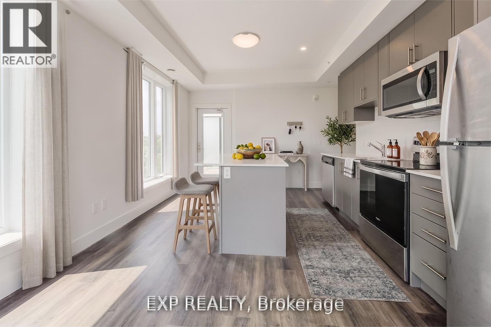 #516 103 ROGER STREET - 15