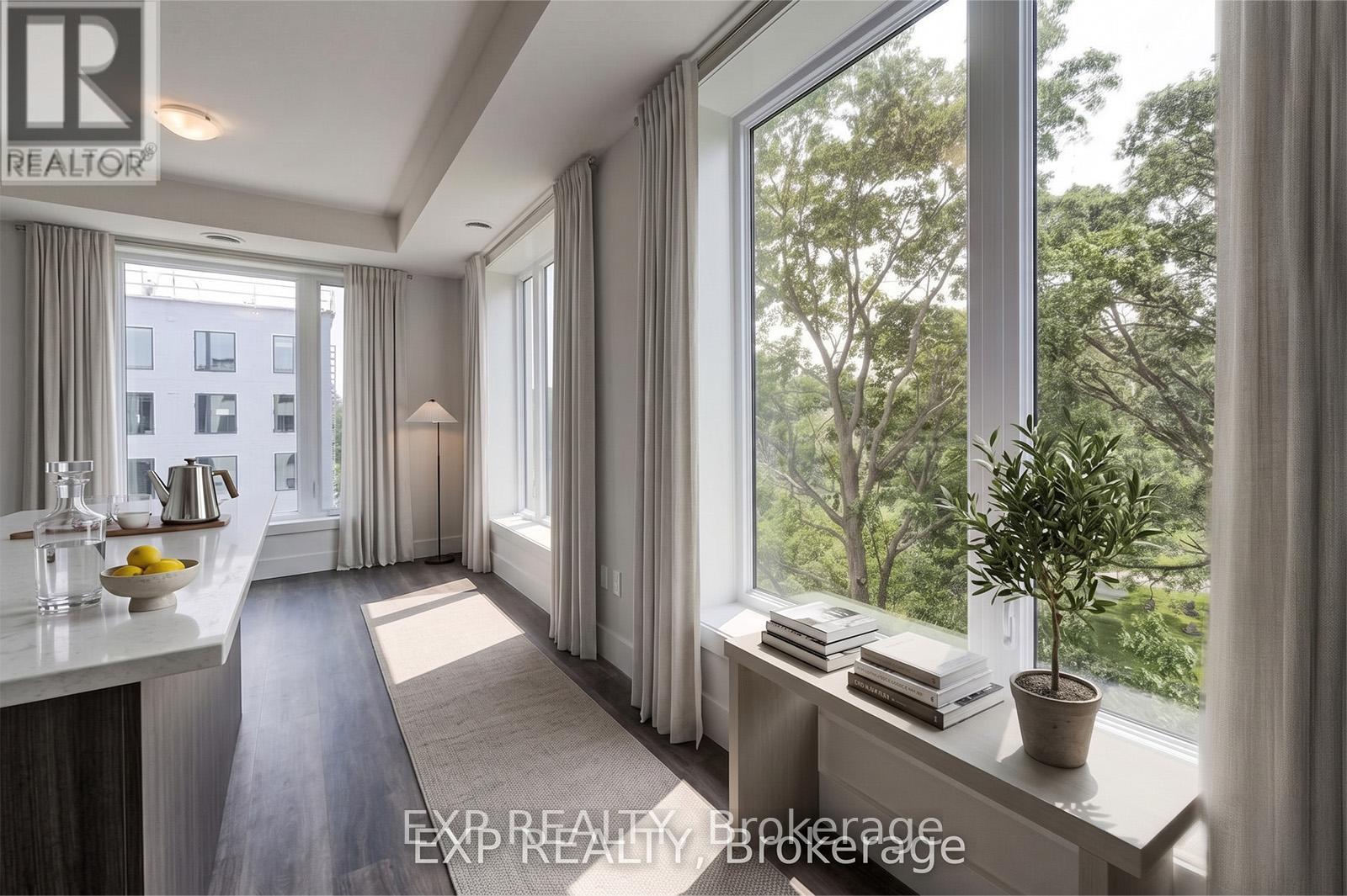 #516 103 ROGER STREET - 18
