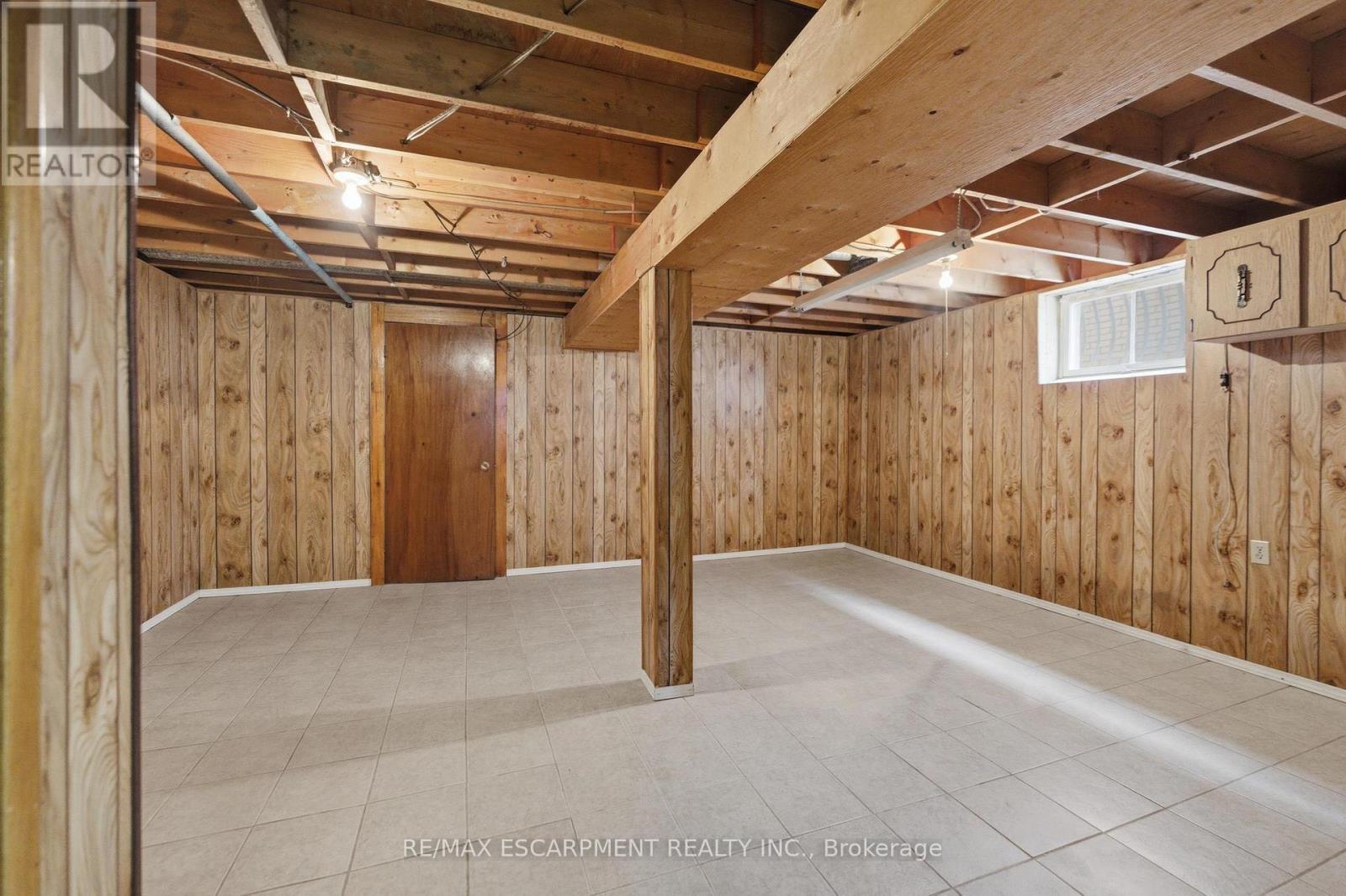 26 ADORN COURT - 27