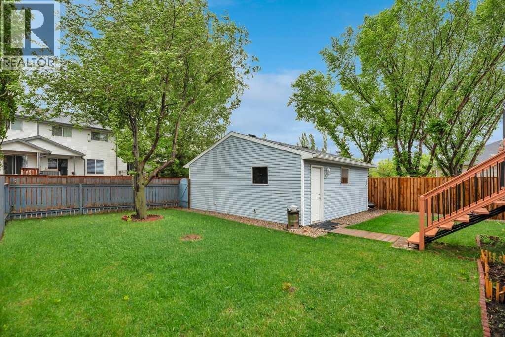 119 Strathaven Crescent - 4