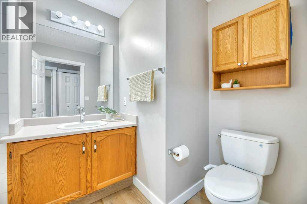 119 Strathaven Crescent - 26