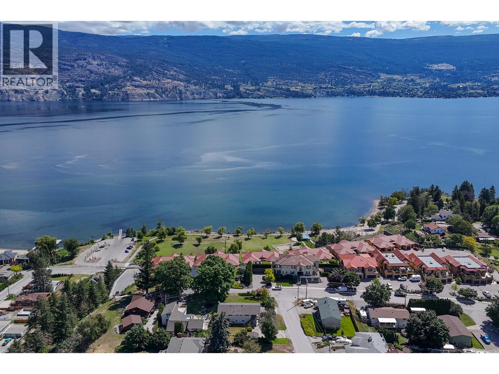 14812 Downton Avenue - 56