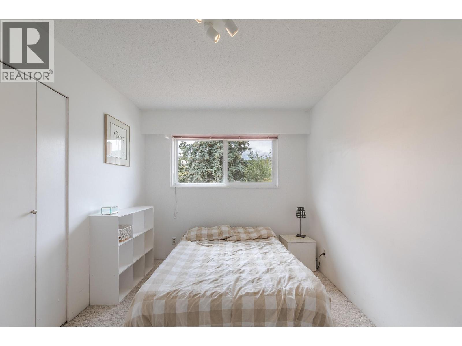 14812 Downton Avenue - 19