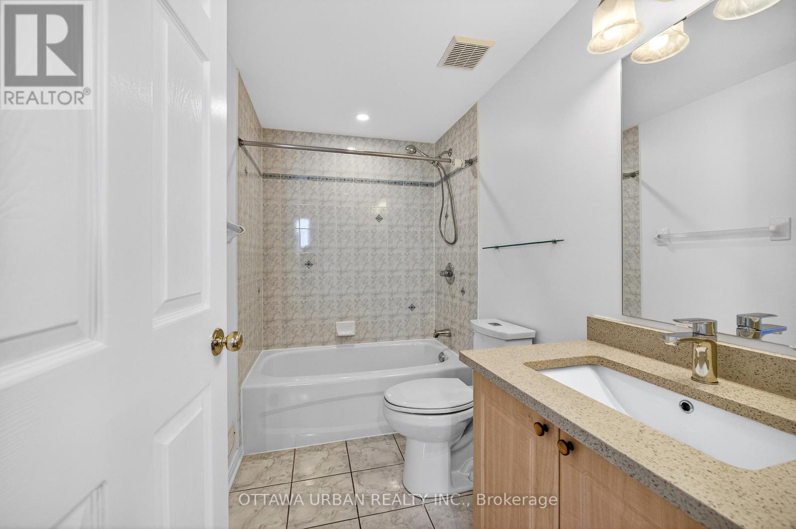 127 CASTLE GLEN CRESCENT - 41