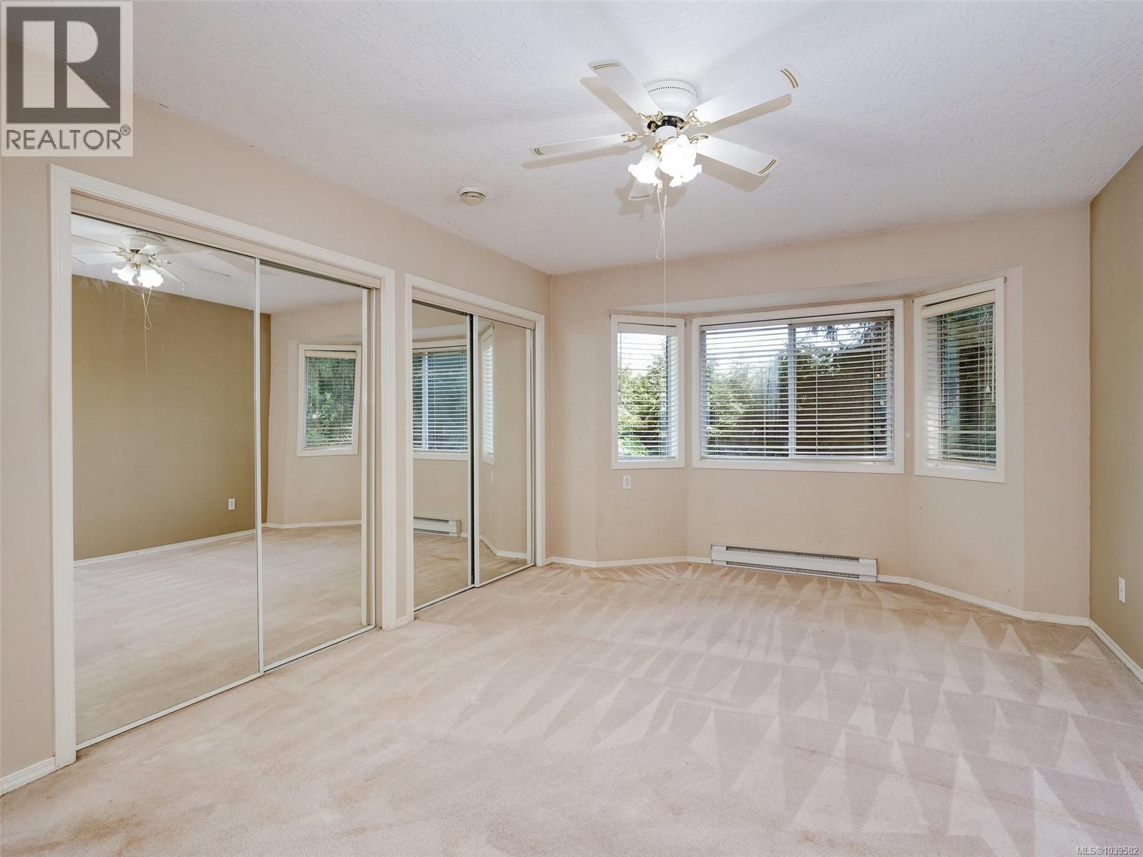 6749 Rhodonite Dr - 10