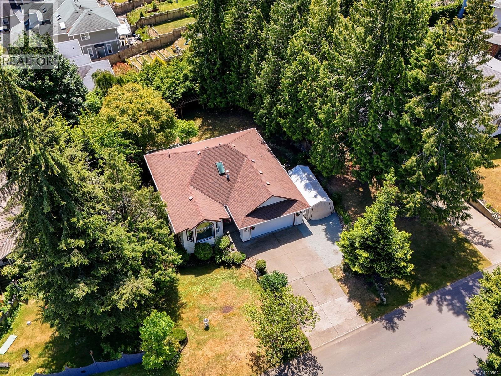 6749 Rhodonite Dr - 30