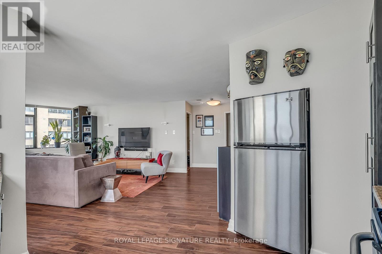 #1702 250 QUEENS QUAY W - 9
