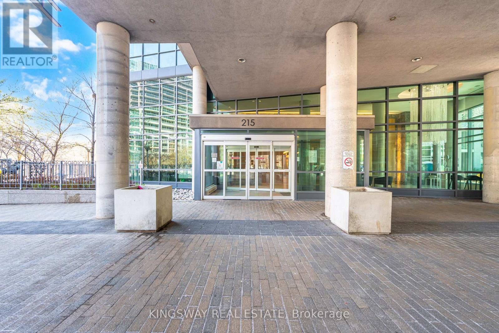 #3211 215 FORT YORK BOULEVARD - Image 2