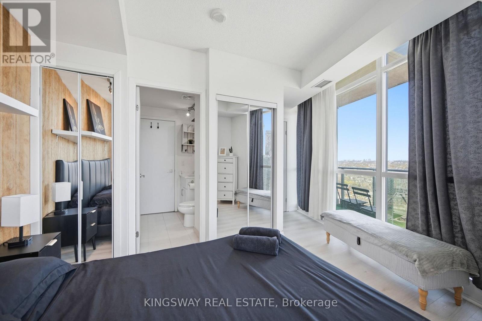 #3211 215 FORT YORK BOULEVARD - 20