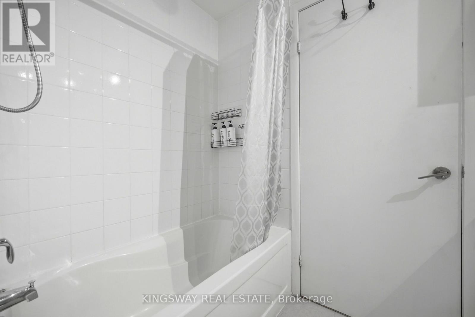 #3211 215 FORT YORK BOULEVARD - 25