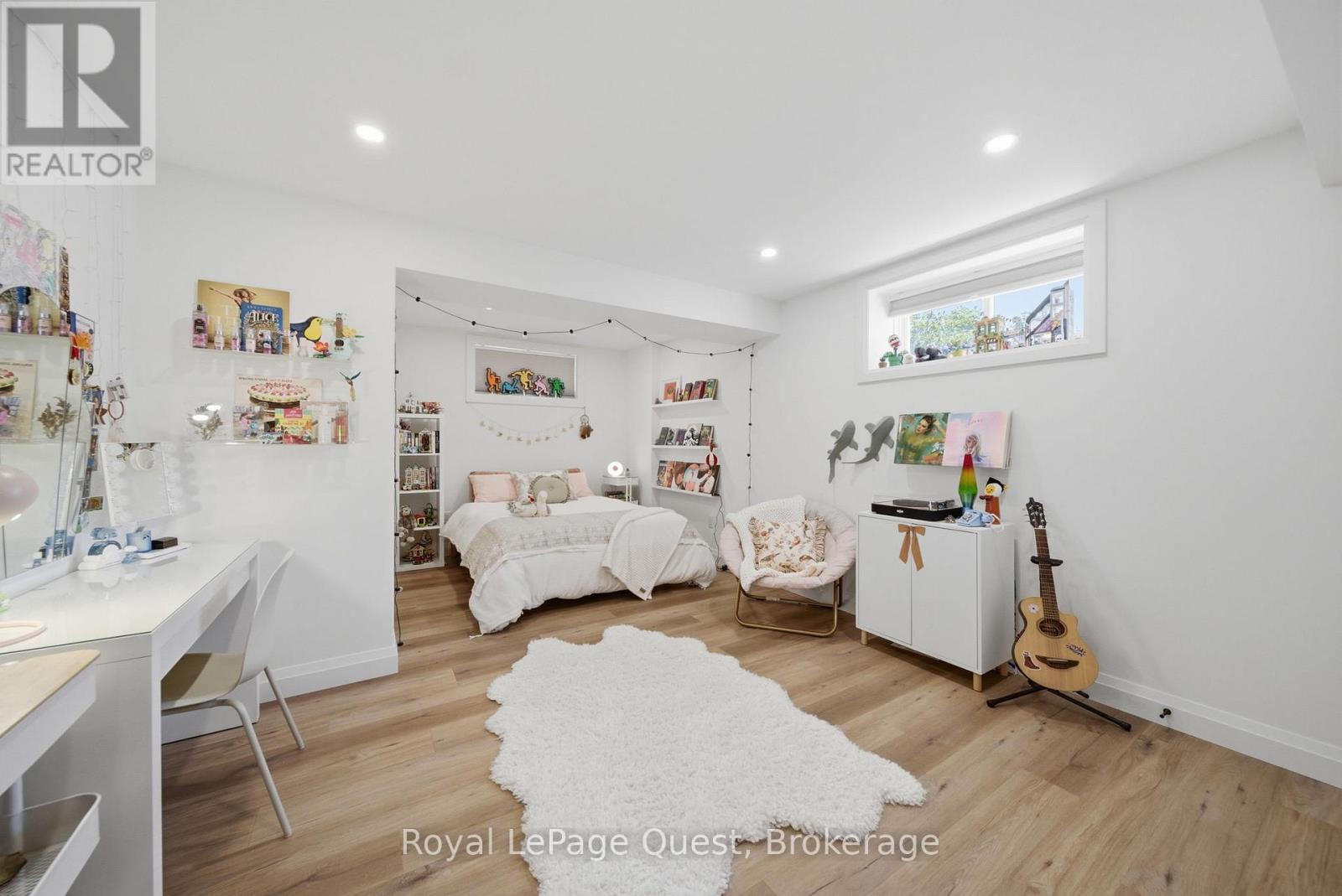 2232 ELANA DRIVE - 23