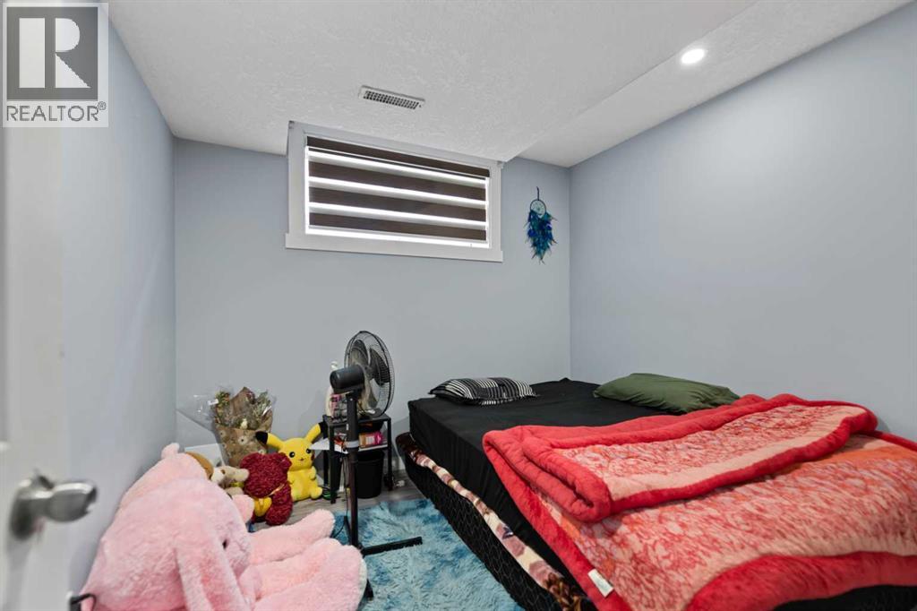 11 Saddlebrook Gardens NE - 33