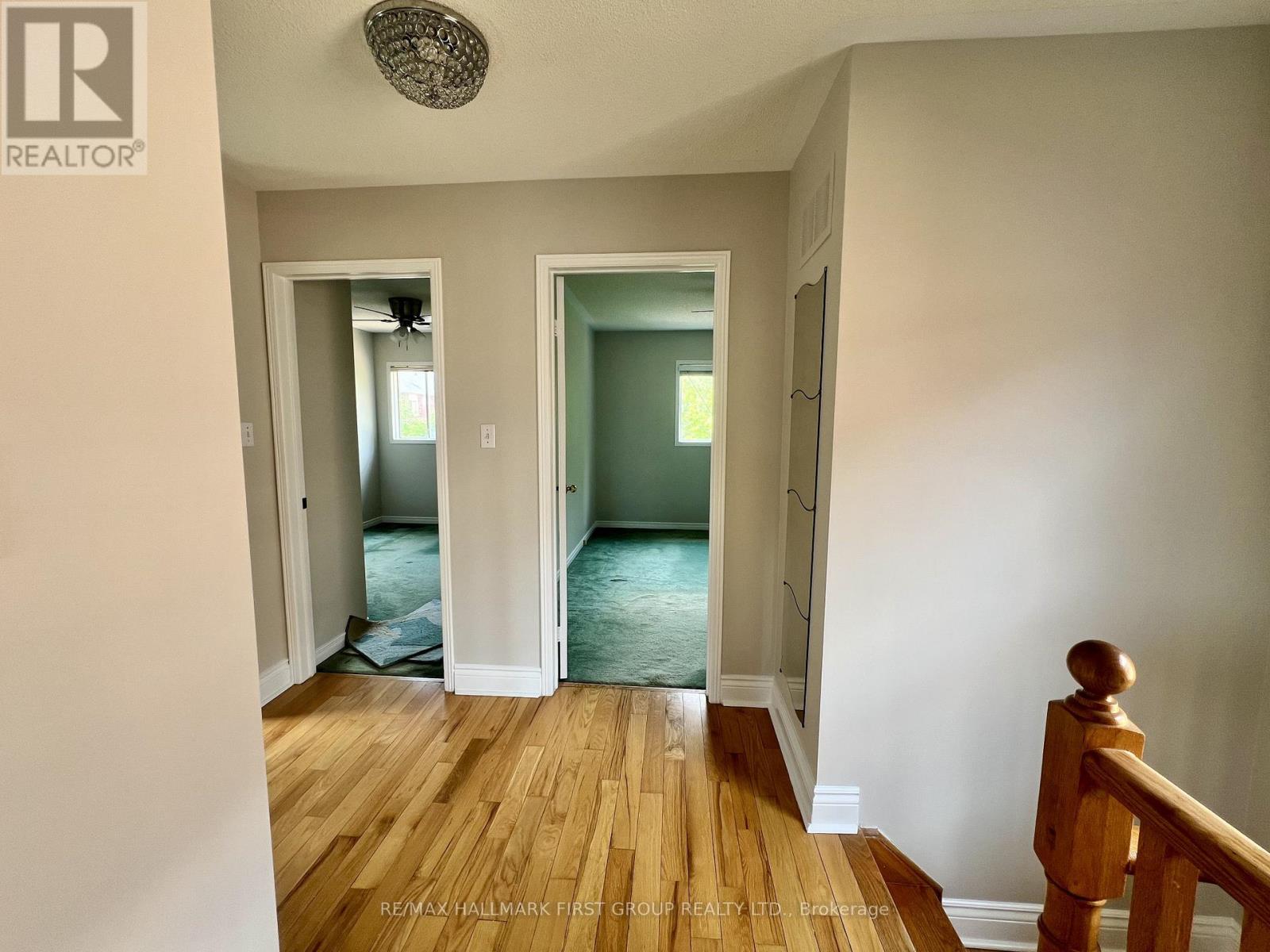 101 BOOTH CRESCENT - 28